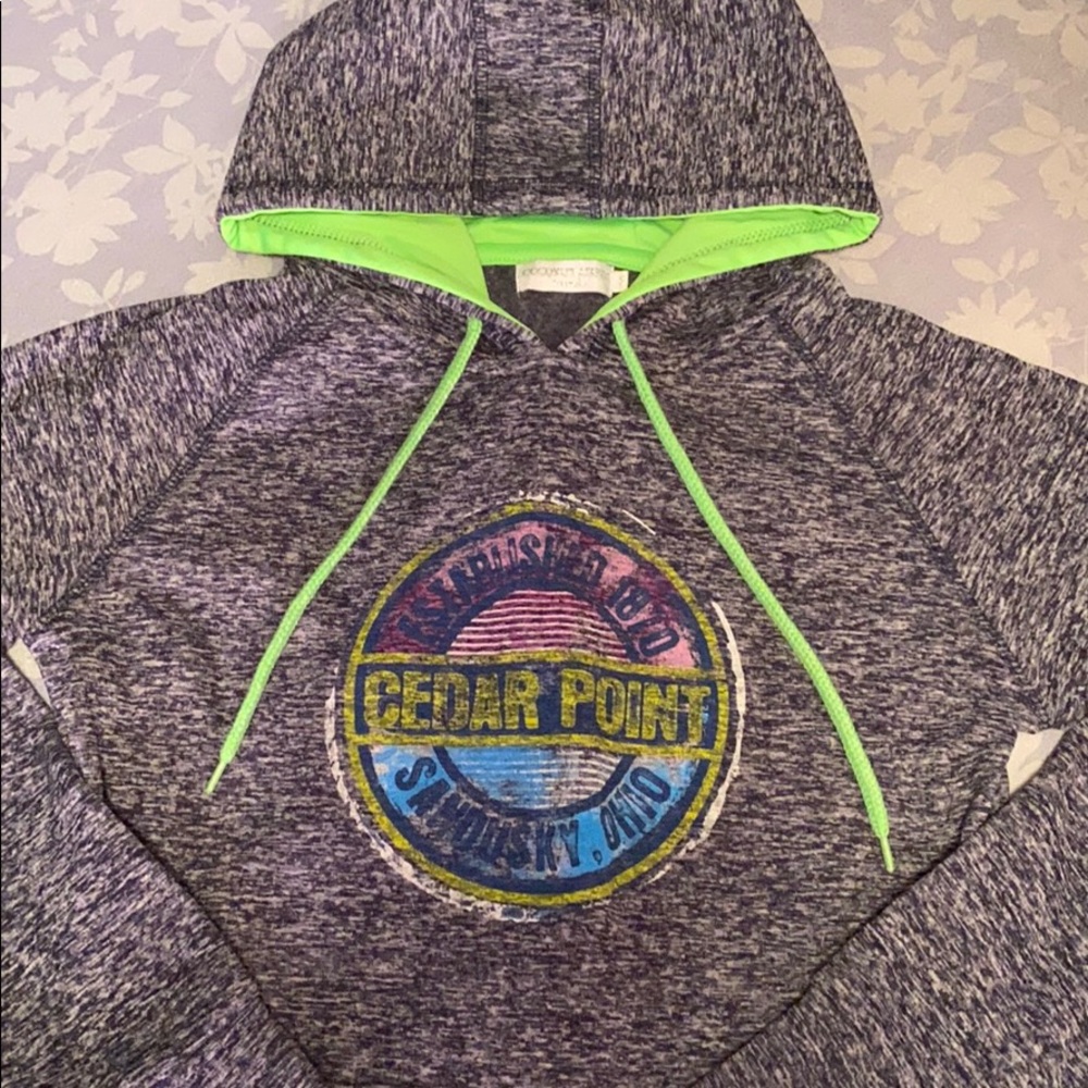 Women’s hoodie